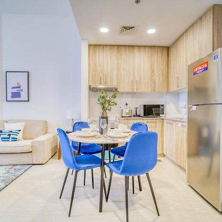 Sophisticated 1Br At Town Square Rawda Dubailand By Deluxe Holiday Homes Exteriör bild