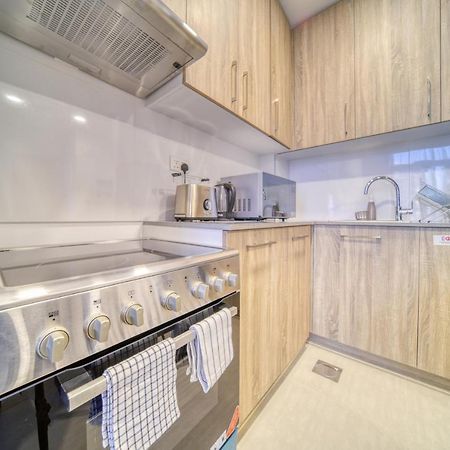 Sophisticated 1Br At Town Square Rawda Dubailand By Deluxe Holiday Homes Exteriör bild